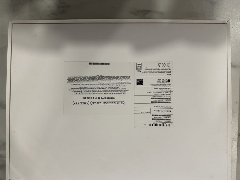 Macbook pro M1 1TB