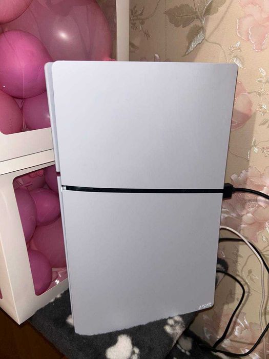 Ігрова приставка PlayStation 5 Slim Digital Edition