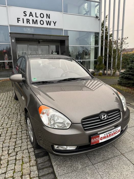Hyundai Accent stan kolekcjonerski idealny jak nowy