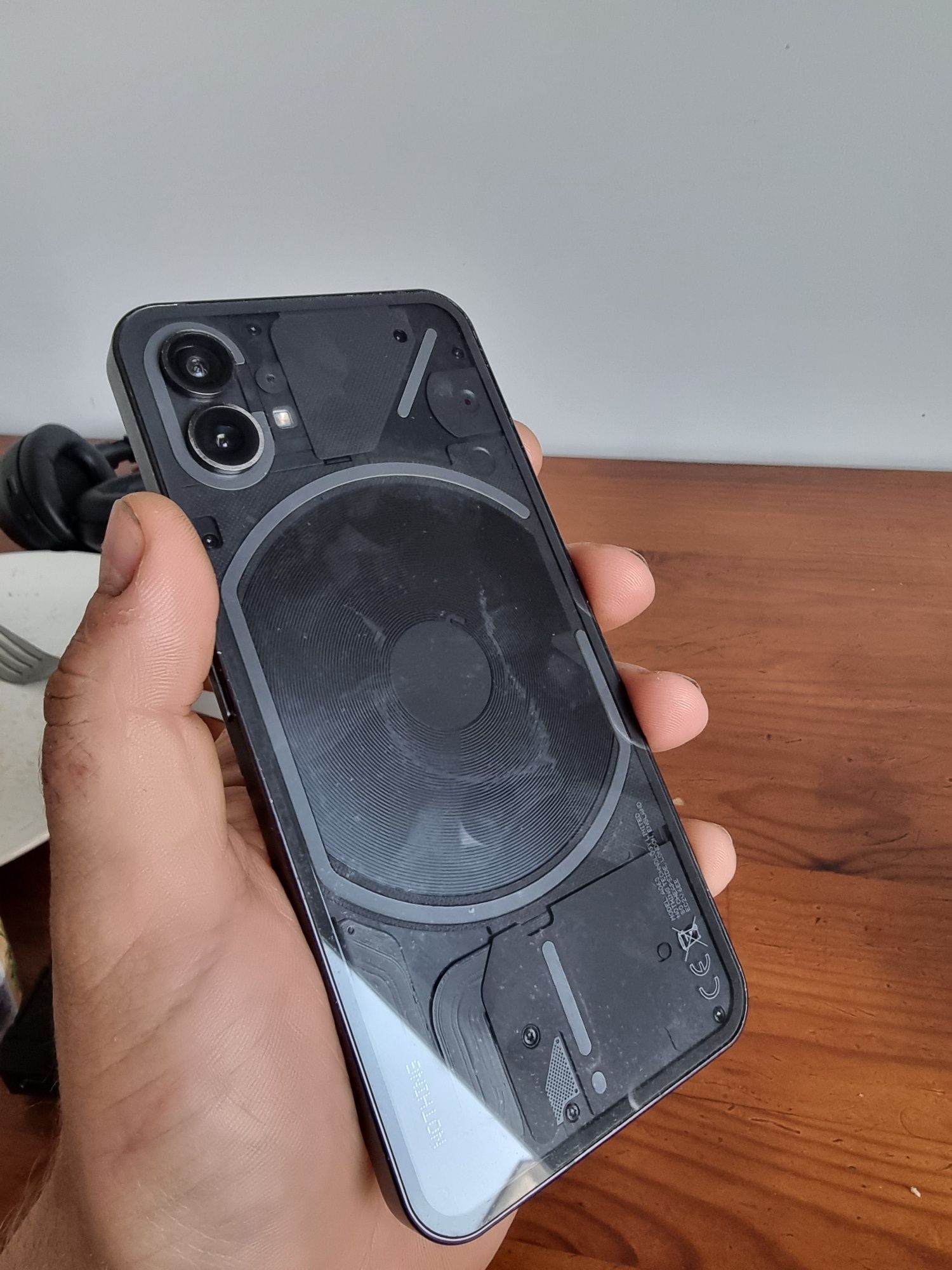 Nothing phone 1 czytaj opis