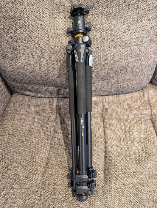 Tripé VANGUARD Alta Pro 263AT + Rótula SBH100 -Muito Bom estado!