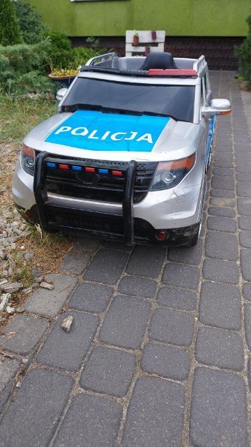 Auto policja na akumulator dla dzieci