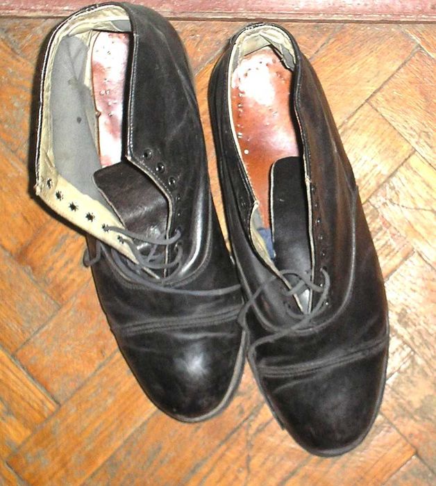 шкіряні черевики