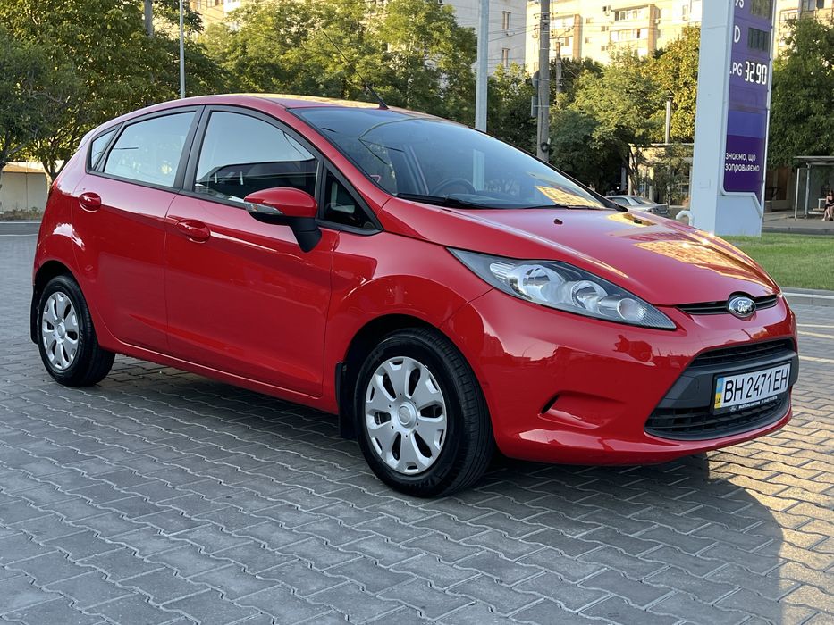 Ford Fiesta Официальная