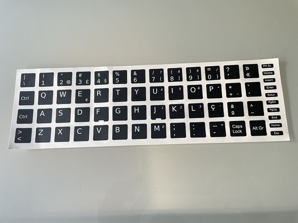 Autocolante para teclado portugues (13*13)