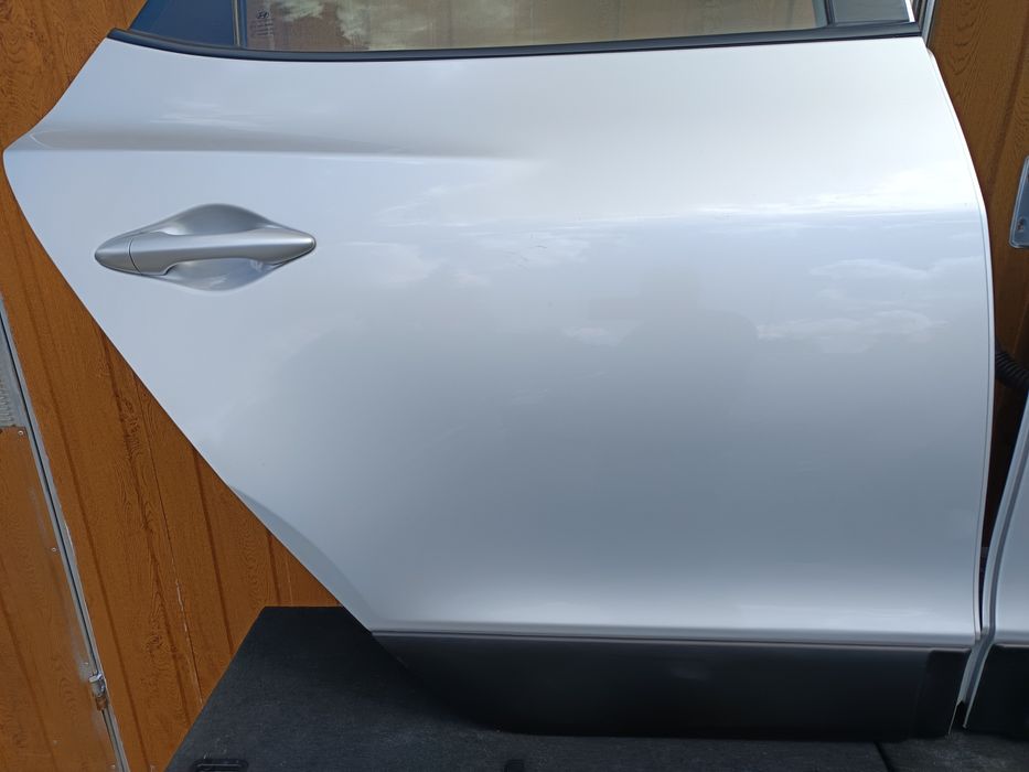 Hyundai ix35 Drzwi Tylne Lewe Prawe RAH F-vat