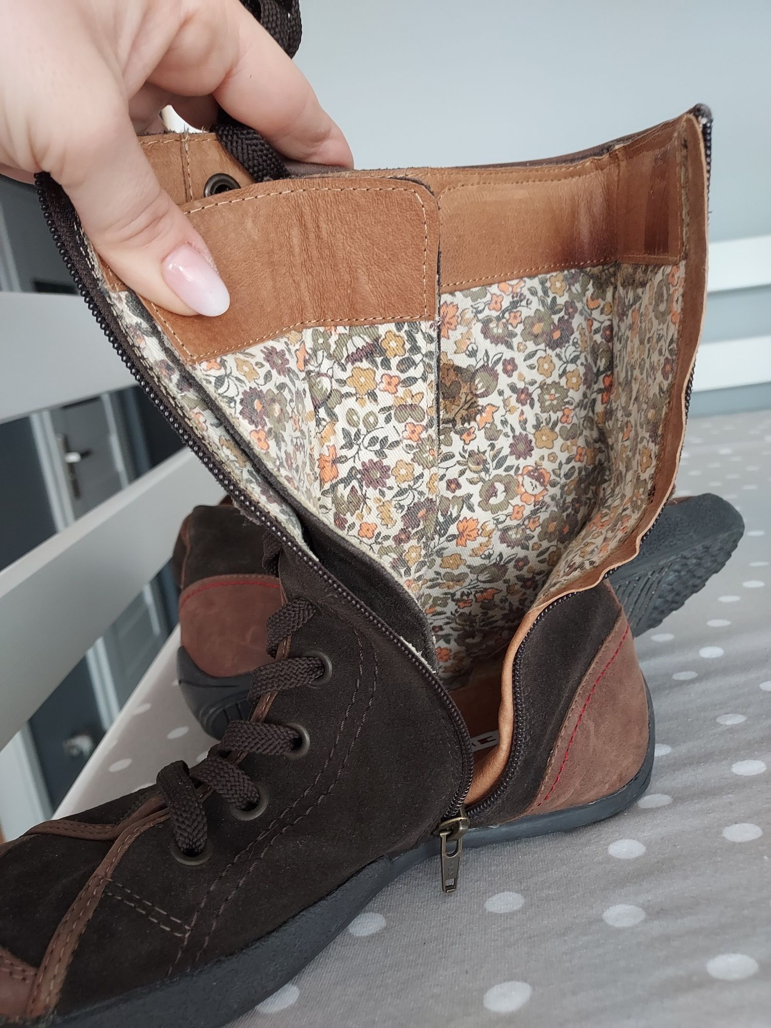 Kozaki Tommy Hilfiger 40  jak nowe