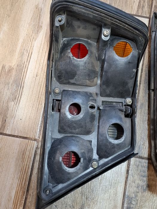 Фонари задние, стопы Мерседес w124