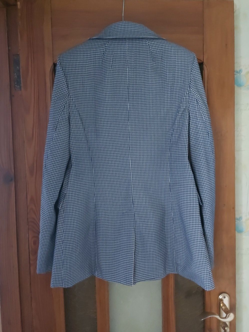 Пиджак в синюю гусинную лапку