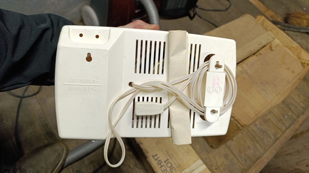 Зенит З01 абонентський гучномовець