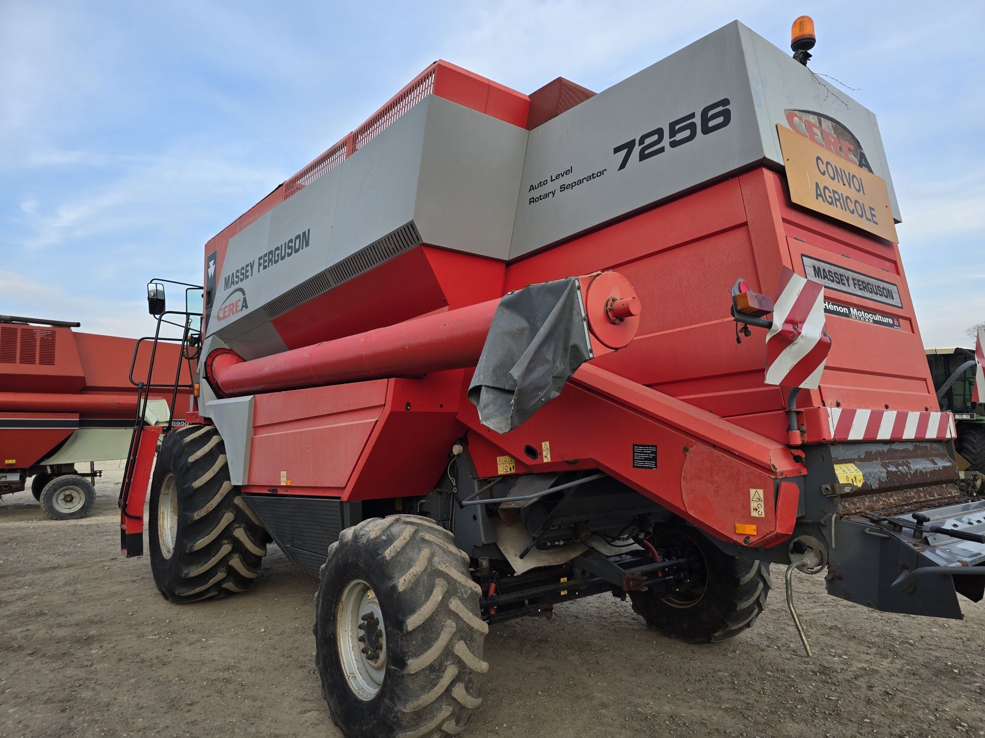Massey Ferguson 7256 04r. 4.95m Heder 2700h klima wózek sieczkarnia 36