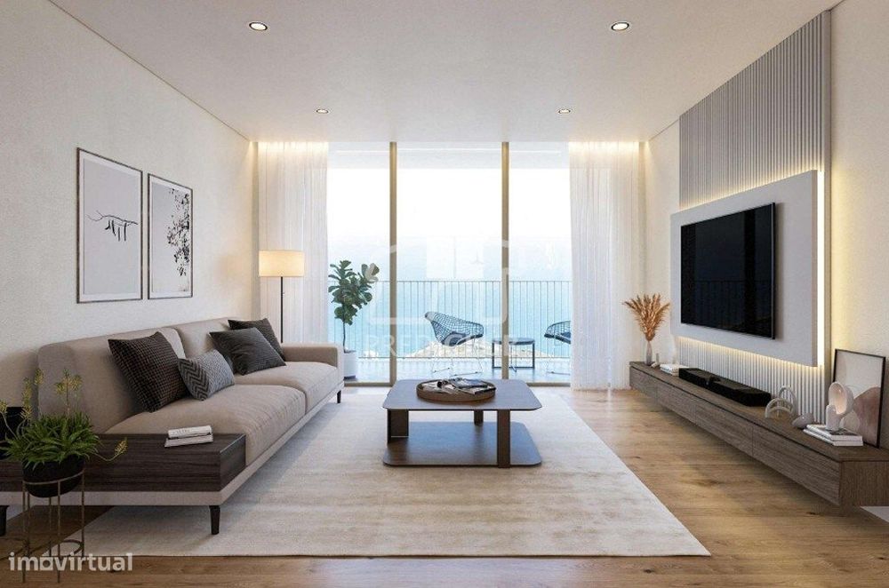 Apartamento T3 - Câmara de Lobos