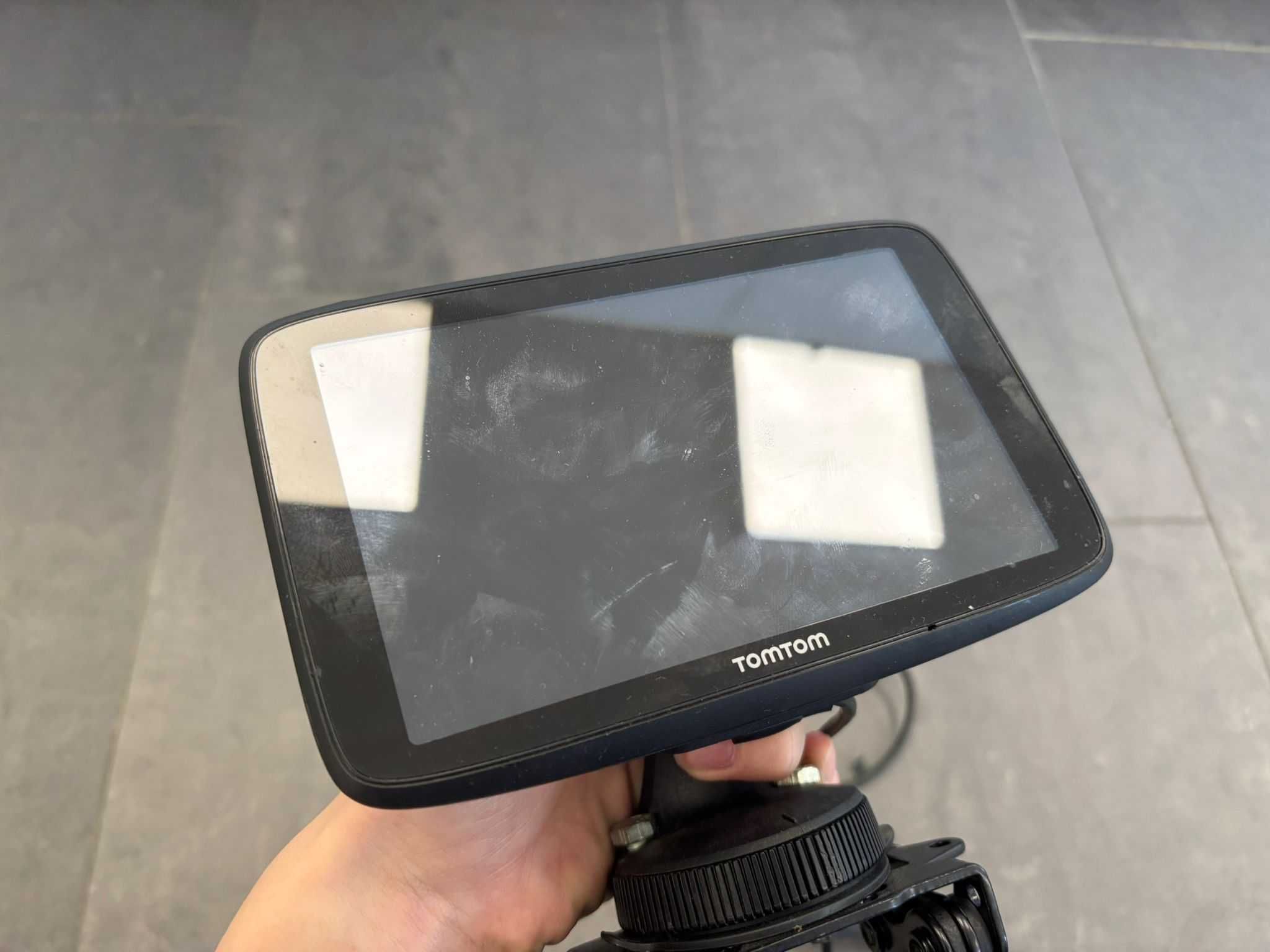 Nawigacja Motocyklowa TomTom Go Esential Komplet Sprawna [1067]