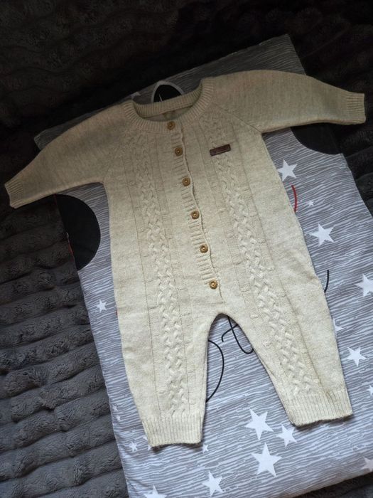 Вязаный комбинезон Lara babies 0-6 мес