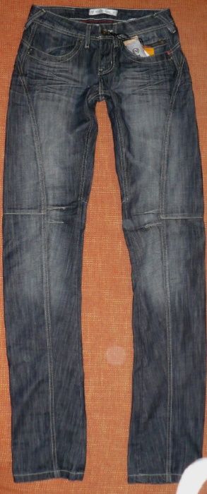 Black Label 168-170, nowe spodnie jeansowe r. 27 S