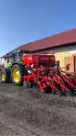 USLUGI ROLNICZE Siew Pasowy, Strip till, Głęboszowanie, Wysiew Nawozów