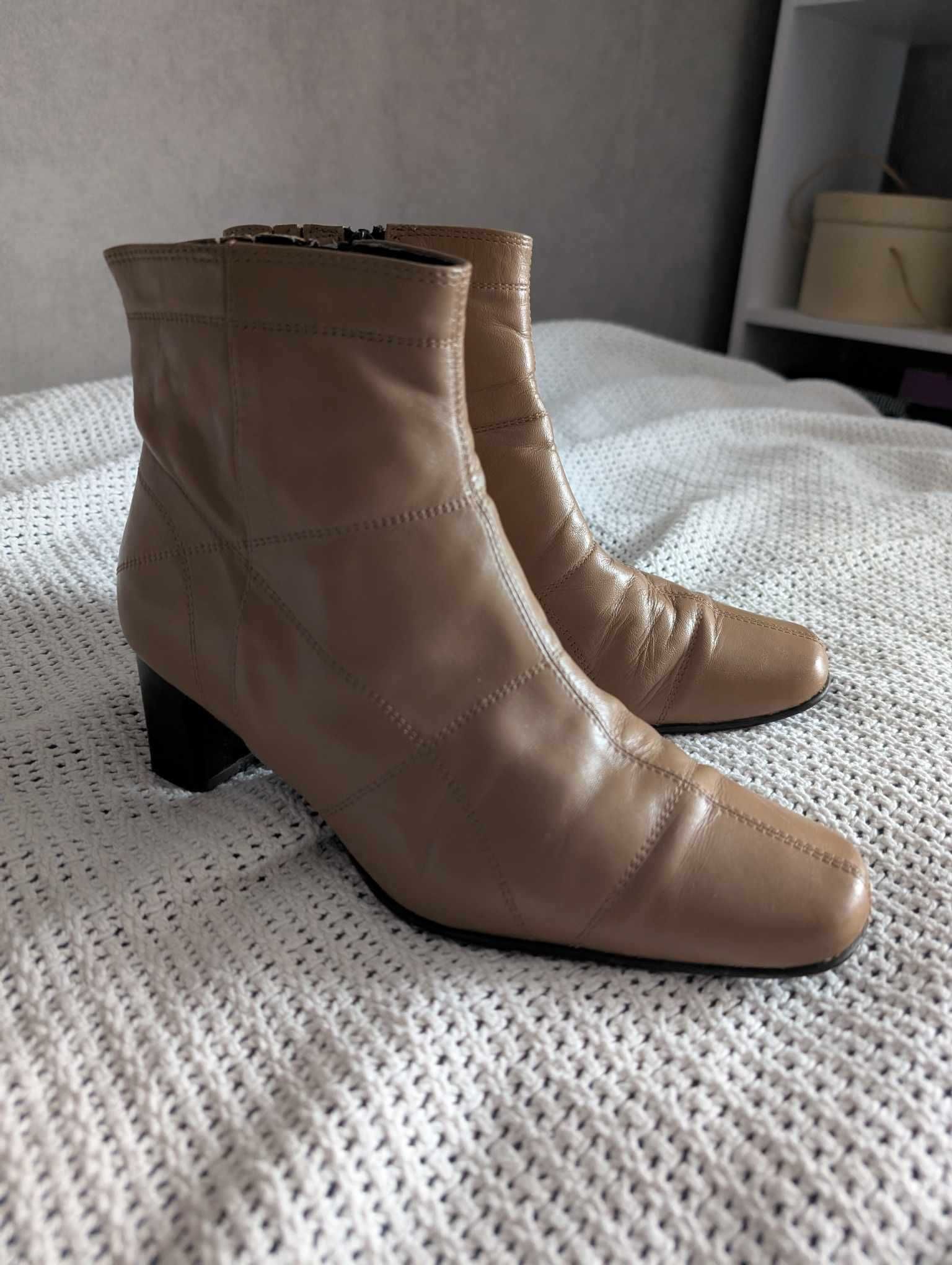 Ботильйони жіночі Clarks