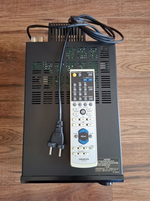 Wieża ONKYO cr 525