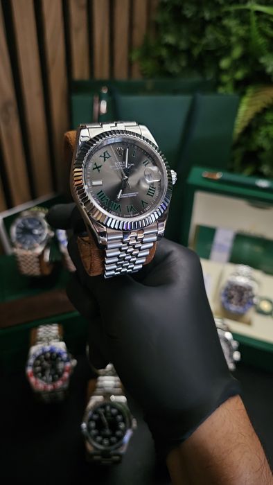 Rolex Datejust, mostrador Ardósia e nomeração Romana