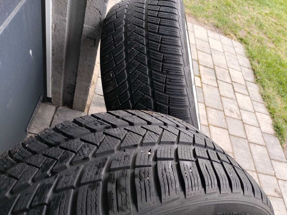 Koła zimowe Insignia B oryginalne 245 45 R18