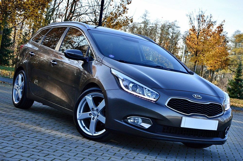 Kia Ceed 1,6 GDi Ledy Skóra Duża Navi Kamera Klimatronik Full Opcja