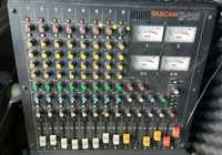 Tascam M-208 analogowy mikser