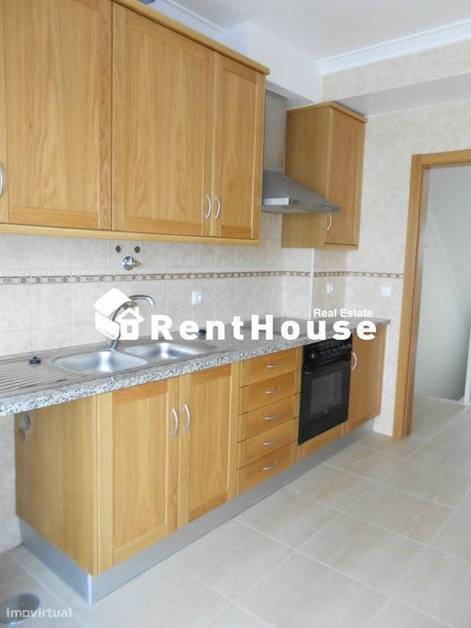 Morada T3 Sem Móveis