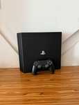[PS4] Konsola SONY PlayStation 4 Pro 1TB (11.00SOFT) (CUH-7216B) + Pad