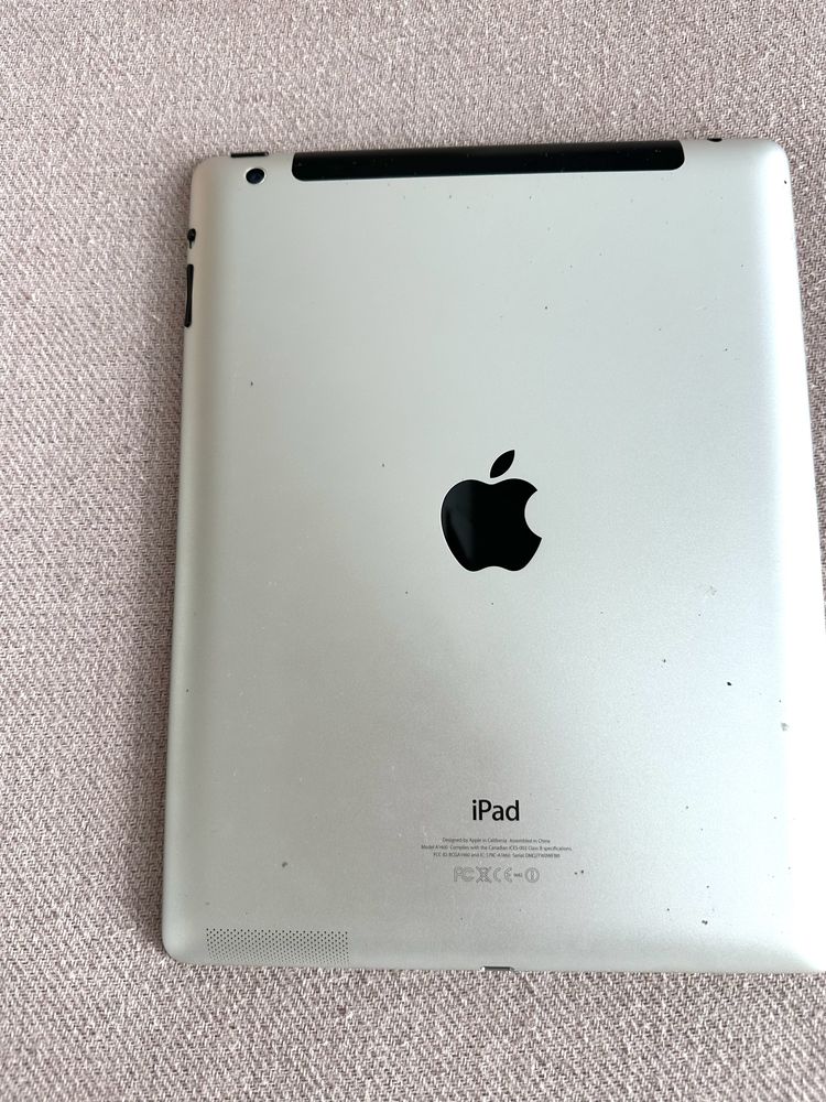 iPad WiFi 16GB Cellular White