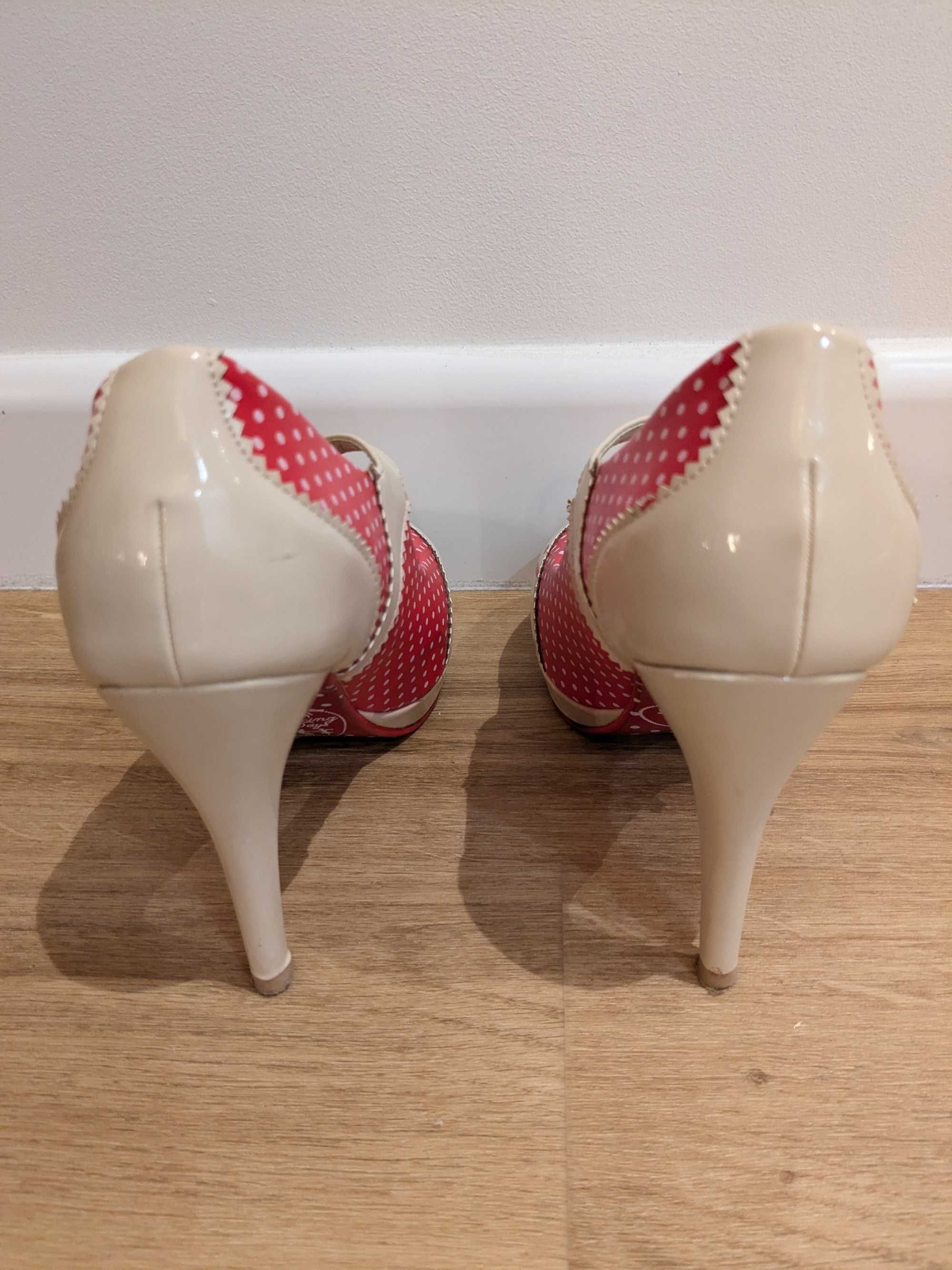 buty, banned obcas grochy, retro,vintage