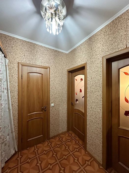 Квартира з ремонтом, Ворзель. Балкон, 2 поверх. Оф:2%. Постанова