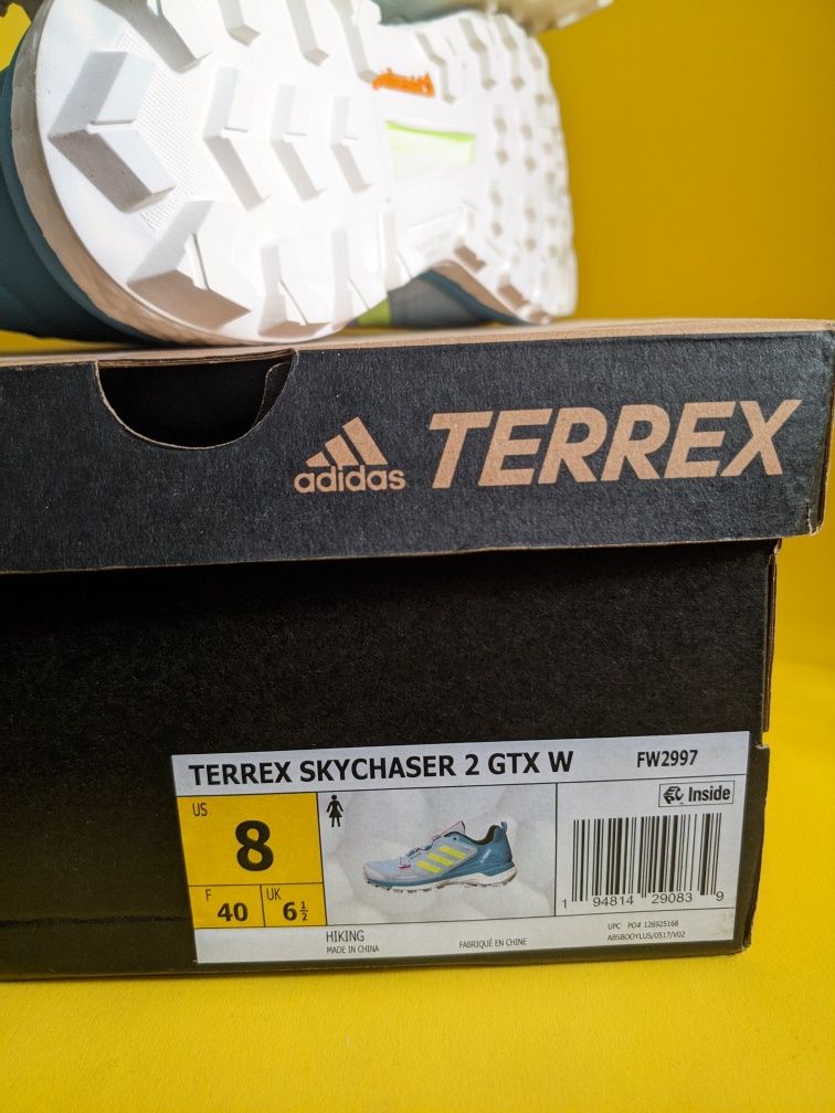 Кросівки adidas TERREX Gore Tex 40 розмір