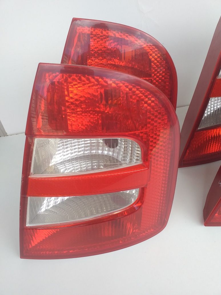 Lampa tylna tył prawa Skoda Fabia 1 hatchback 5D