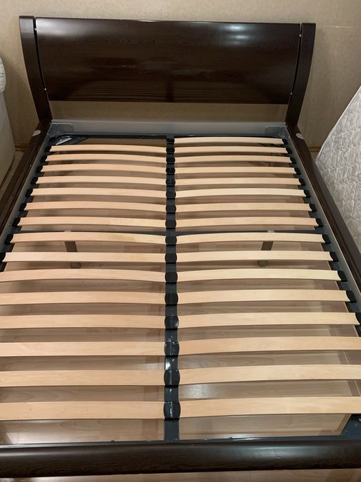 Продам кровать