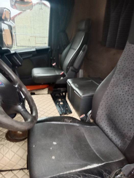 Scania R420 6x2 linowiec z kontenerem