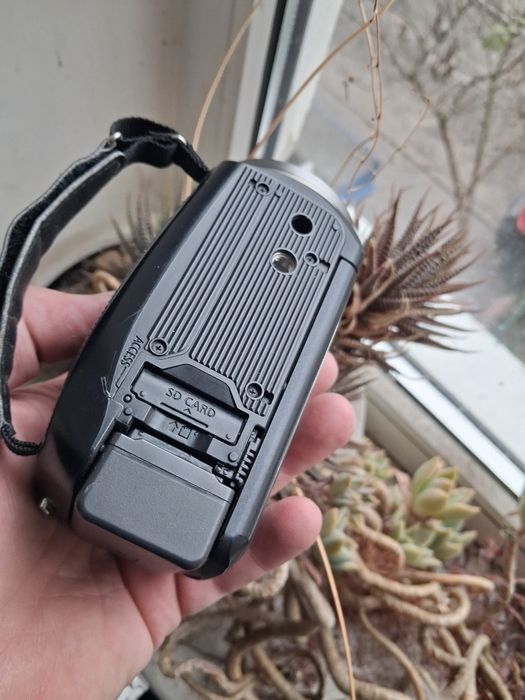 Цифровая видеокамера Panasonic HC-V727