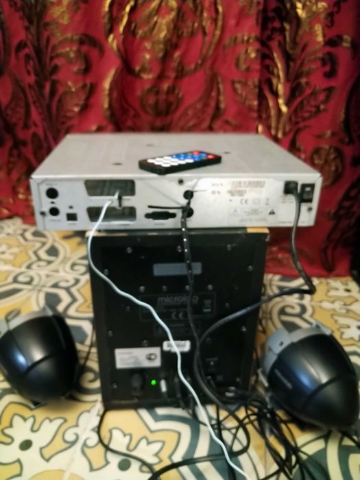 Акустика 2.1 Блютуз, FM, Флешка, Аукс,пульт ДУ. Колонки усилитель.