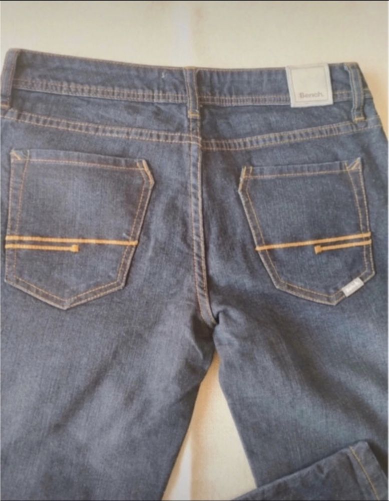 Spodnie jeansy Benchmark