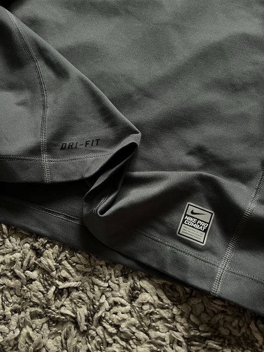 Термокофта компресійний лонгслив Nike Pro Combat