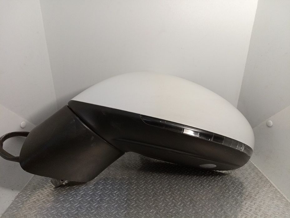 Дзеркало дверей бічне ліве Volkswagen Touareg NF Туарег НФ Розборка