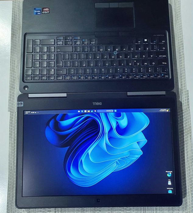 DELL xeon®™/AMD®ProWX4150™/32GBram/1,5TBNvme/USB-C3.1/Podś.Klaw./Win11