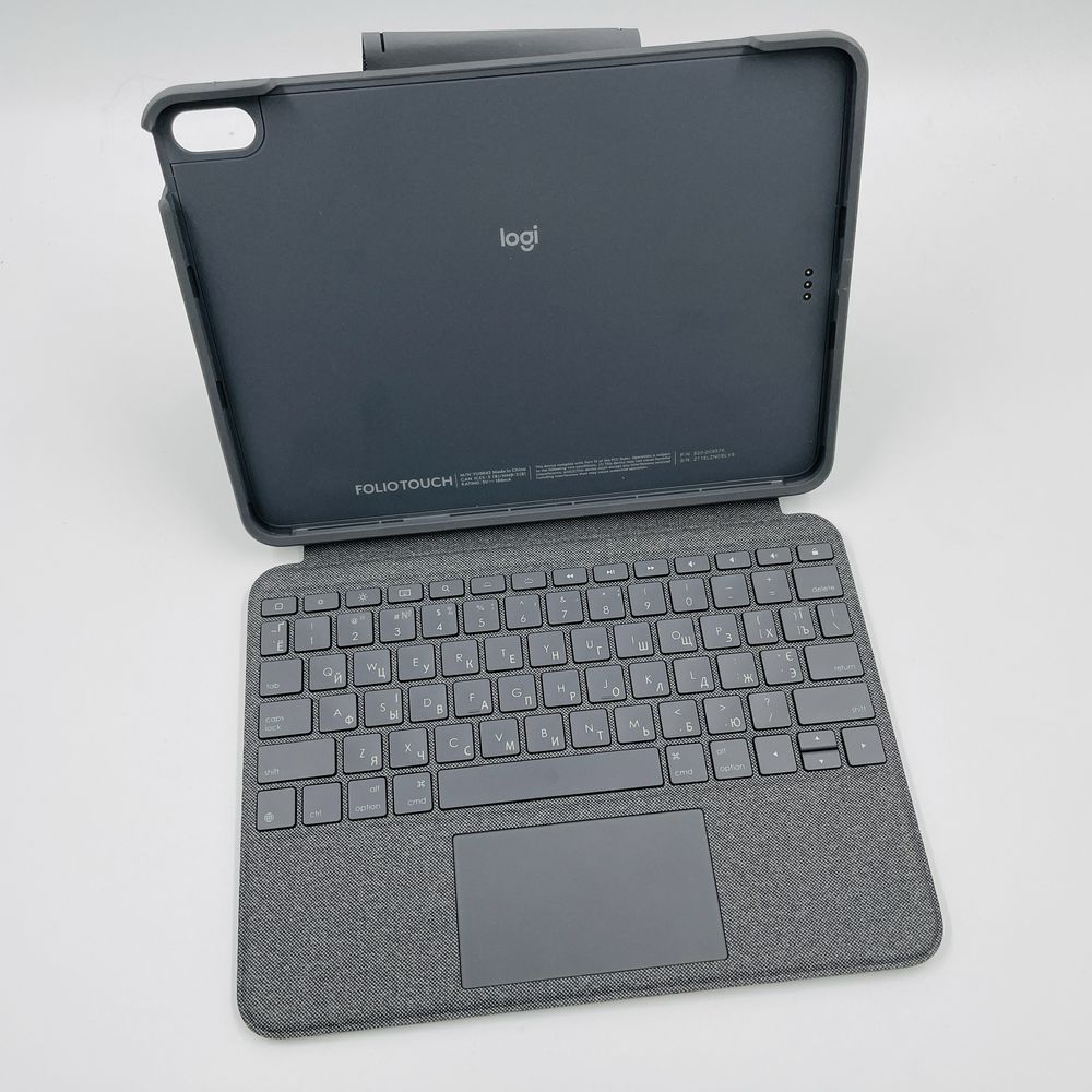 Logitech Combo / Folio Touch для iPad Air 10.9 Pro 11