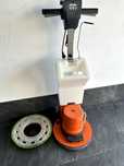 Szorowarka Numatic HFM1515