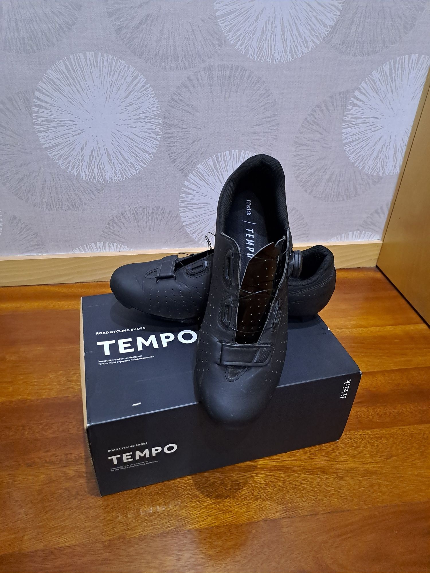 Material de ciclismo - Sapatos Fizik Tempo R5