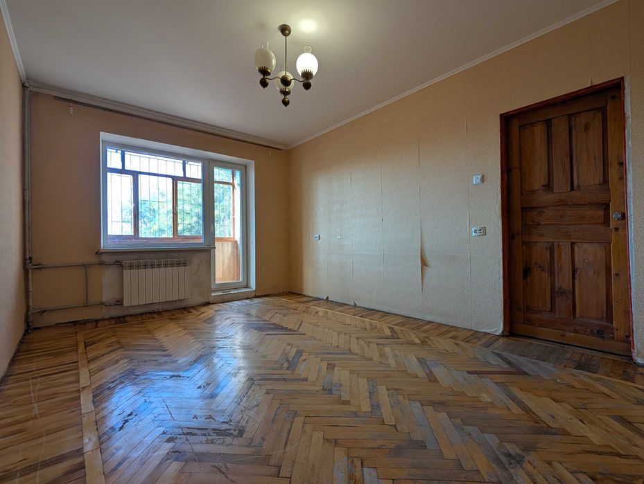 Продам без комісії 2кімнатну квартиру в районі Осіпенковського ринку