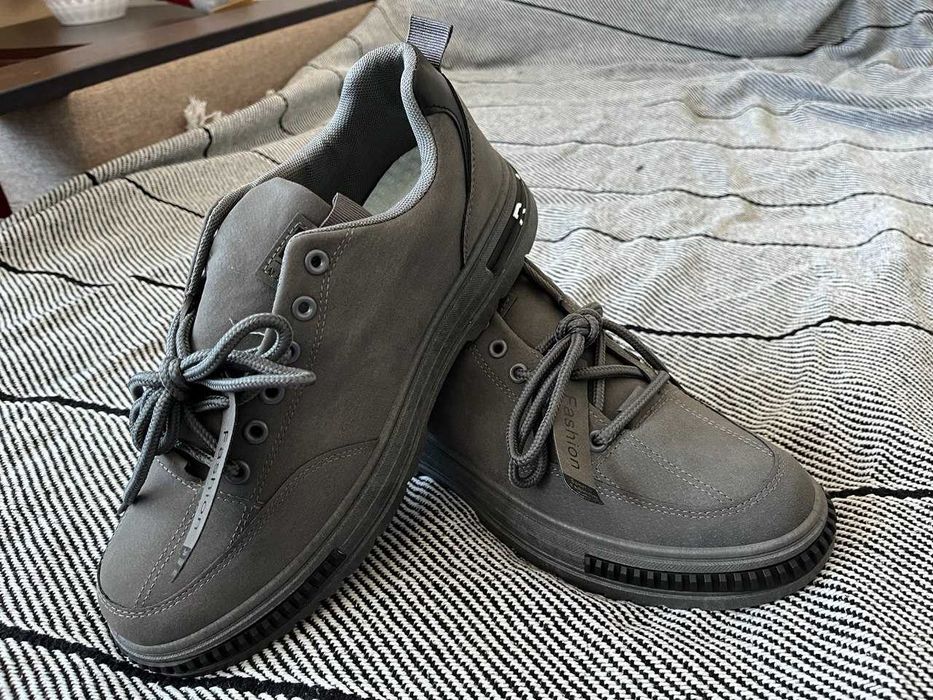 Черевики Кросівки