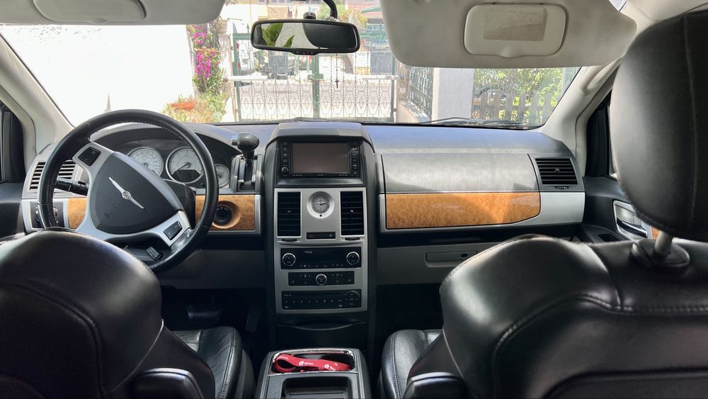 Chrysler Grand Voyager 2.8 CRD 2010