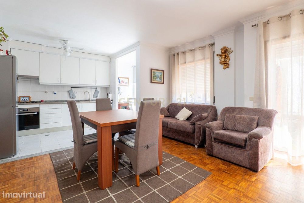 Apartamento Soalheiro T2 com excelentes áreas em Oliveira de Azeméis