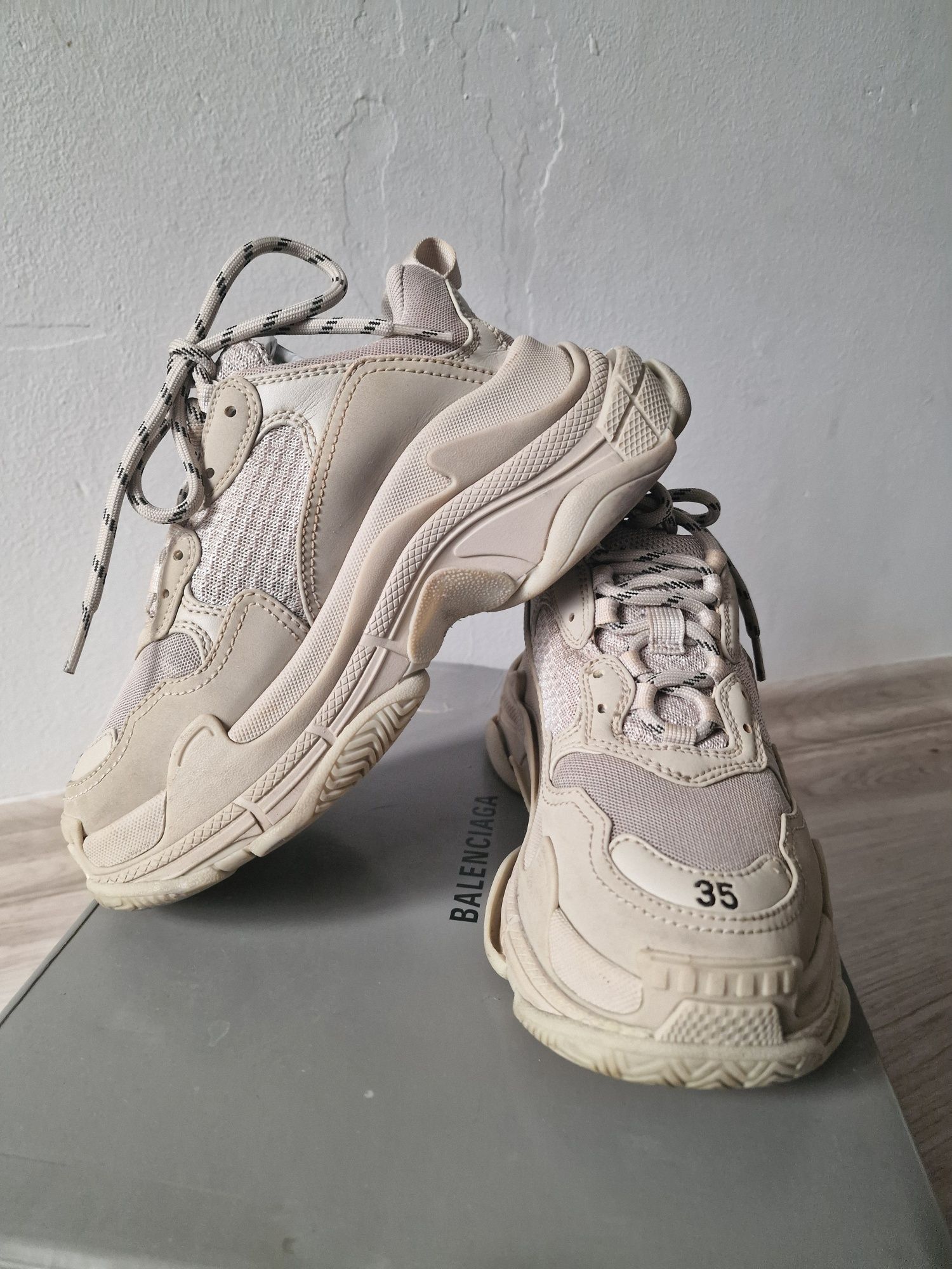 Buty Balenciaga Triple S 35 oryginalne