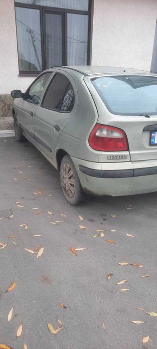 Продам рено мега